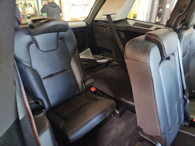 2023 Volvo XC90 B6 Plus Bright Theme 7P