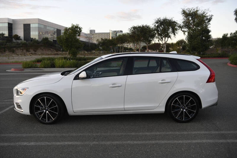 2018 Volvo V60 T5 Dynamic