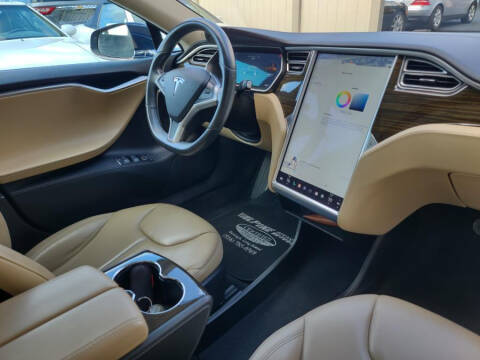 2014 Tesla Model S