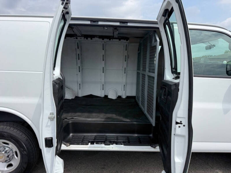 2018 Chevrolet Express 2500