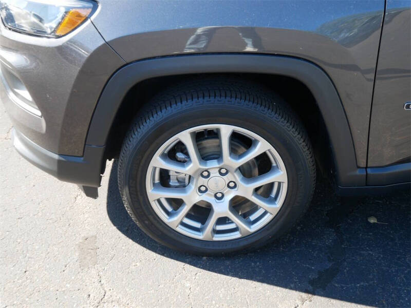 2022 Jeep Compass Latitude Lux