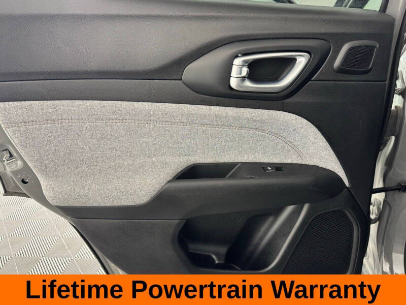 2023 Jeep Compass Latitude Lux