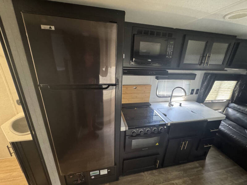 2021 FOR SALE!!! 2021 Forest  River Greywolf 26DJSE
