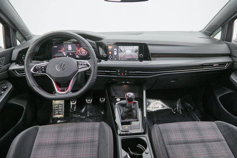 2024 Volkswagen Golf GTI 380 S