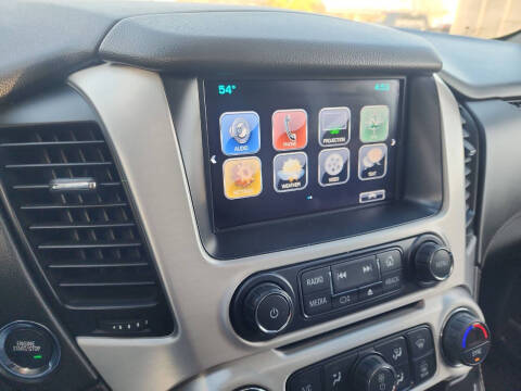 2017 GMC Yukon XL SLT