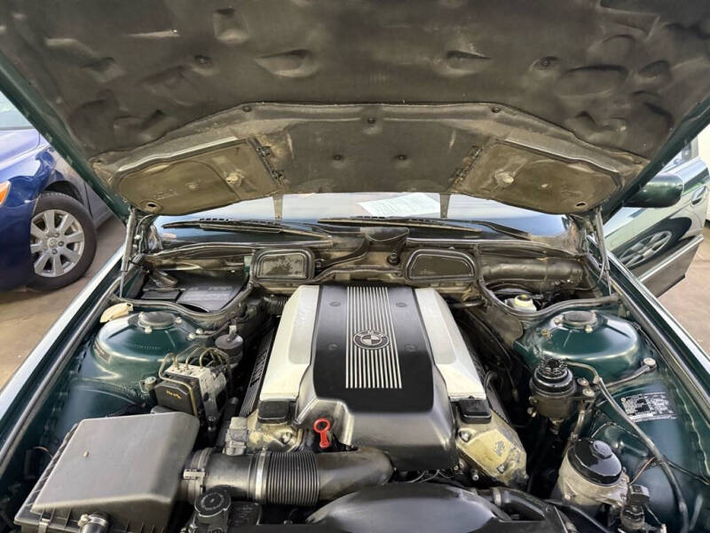 2000 BMW 7 Series 740iL