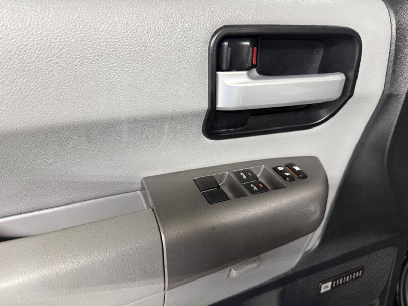 2014 Toyota Sequoia Limited