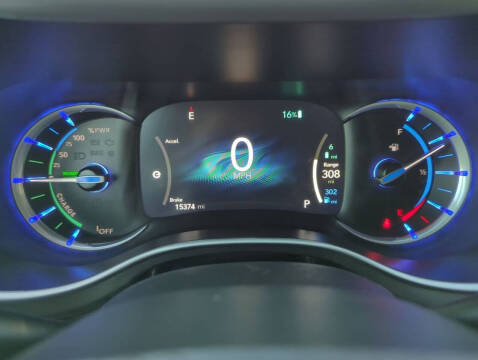 2023 Chrysler Pacifica Plug-In Hybrid Touring L