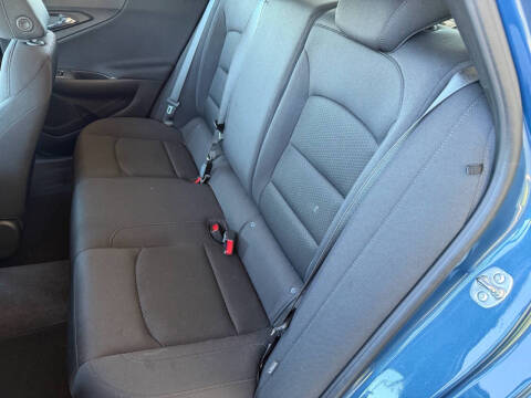 2025 Chevrolet Malibu LS