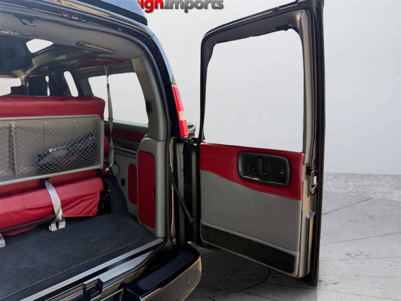 2018 GMC Savana 2500