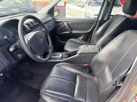 2005 Mercedes-Benz M-Class ML 350