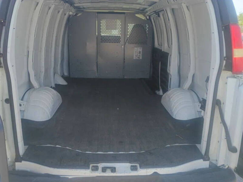 2005 GMC Savana 1500