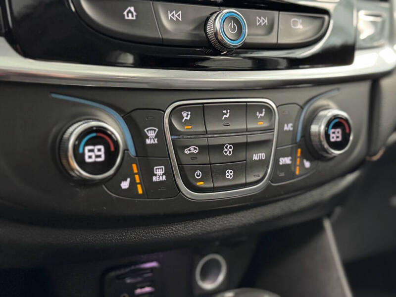 2020 Chevrolet Traverse RS