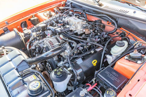 2004 Ford Mustang GT Deluxe