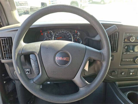 2025 GMC Savana LT 2500