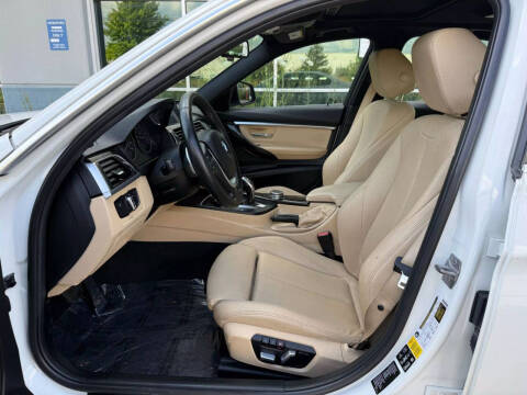 2017 BMW 3 Series 330i xDrive