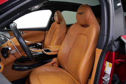 2023 Aston Martin DBX 707