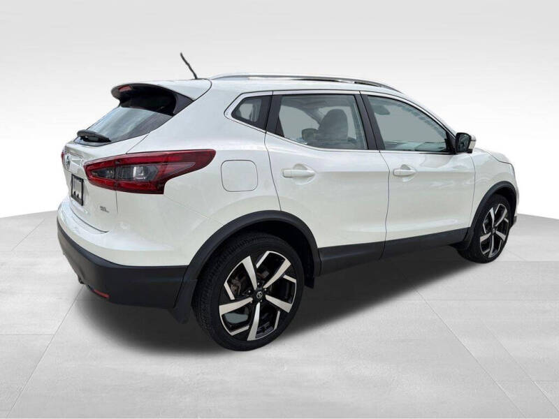 2021 Nissan Rogue Sport SL