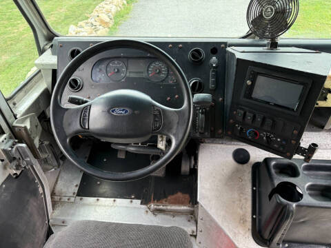 2019 Ford Stripped Chassis