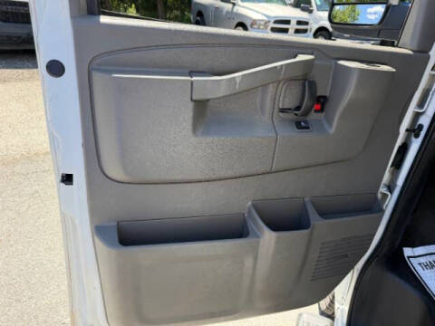2017 Chevrolet Express LT 3500