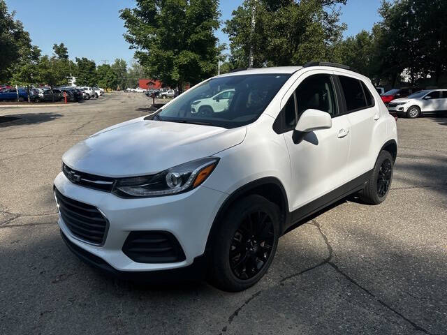 2021 Chevrolet Trax for sale at Bowman Auto Center in Clarkston, MI