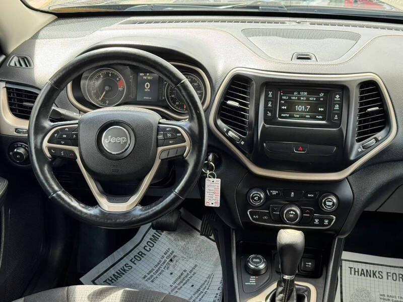 2016 Jeep Cherokee Latitude