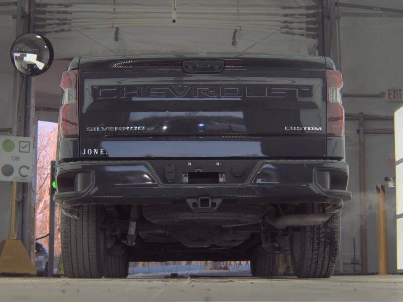 2023 Chevrolet Silverado 1500 Custom