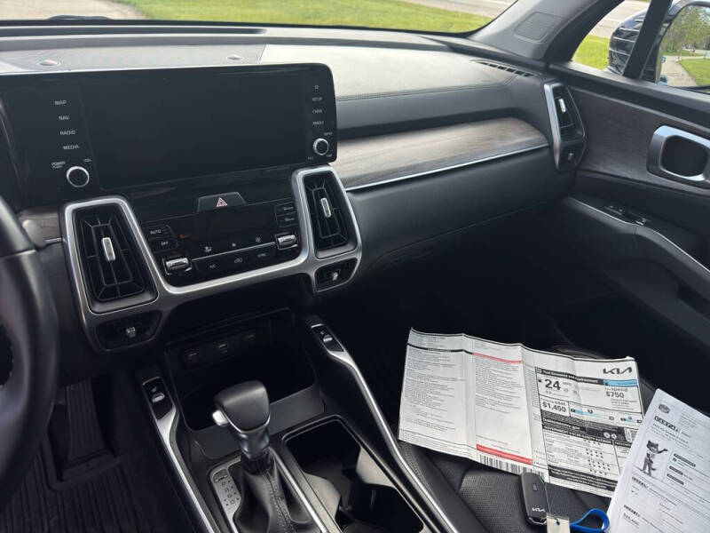 2022 Kia Sorento X-Line S