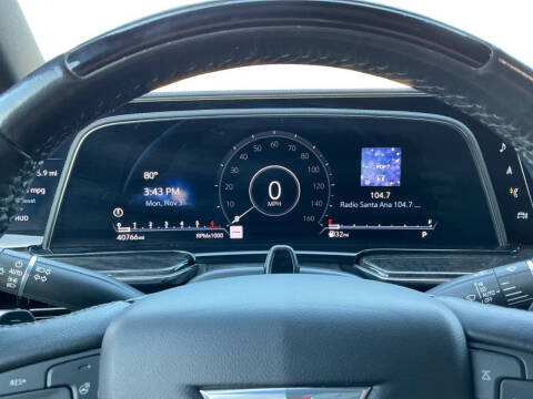 2022 Cadillac Escalade ESV Premium Luxury