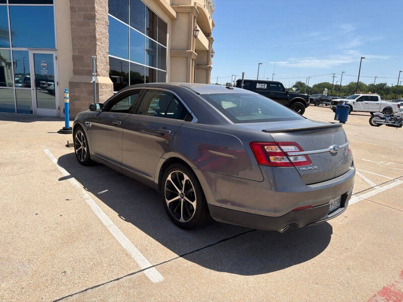 2014 Ford Taurus SEL