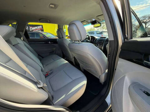 2012 Kia Sorento LX