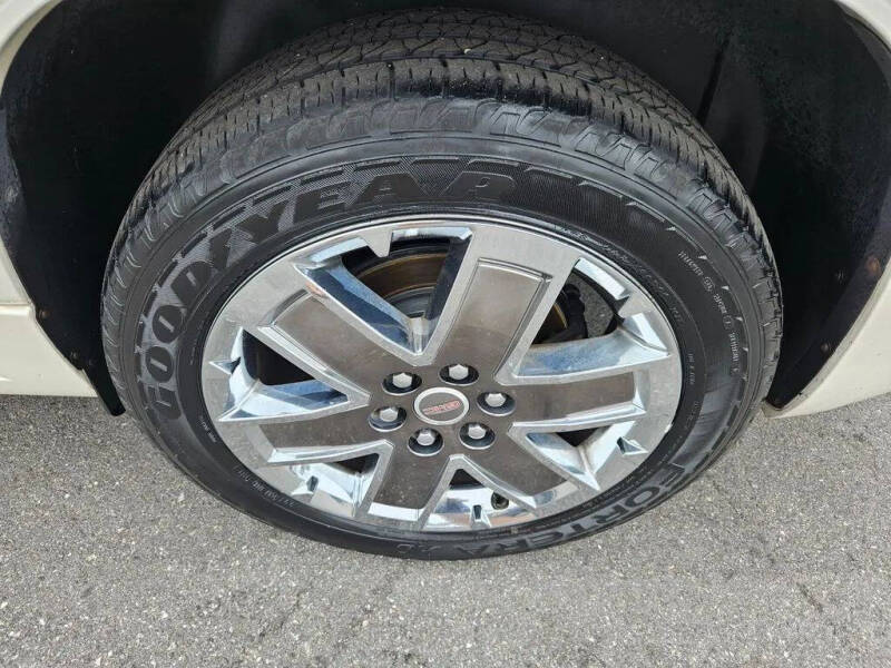 2011 GMC Acadia Denali