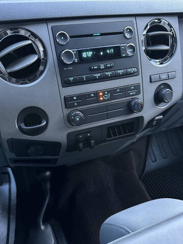 2013 Ford F-250 Super Duty XLT