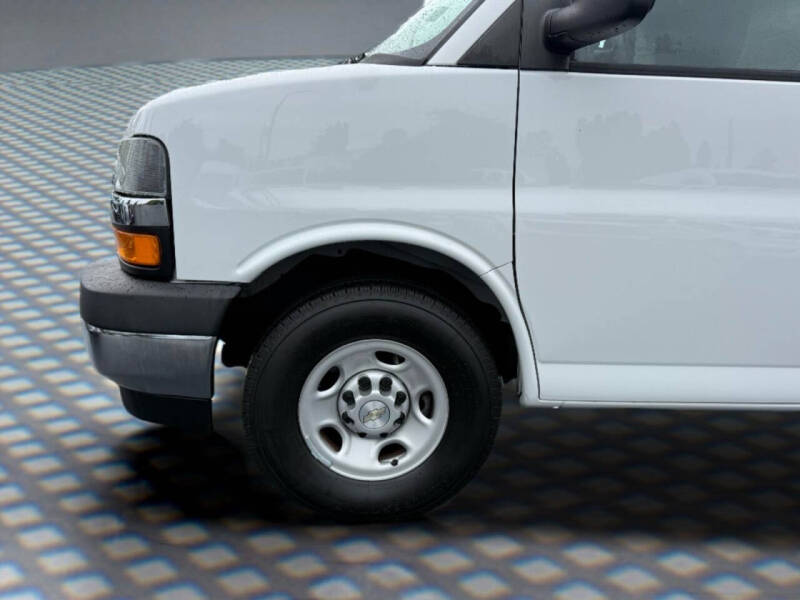 2021 Chevrolet Express 3500
