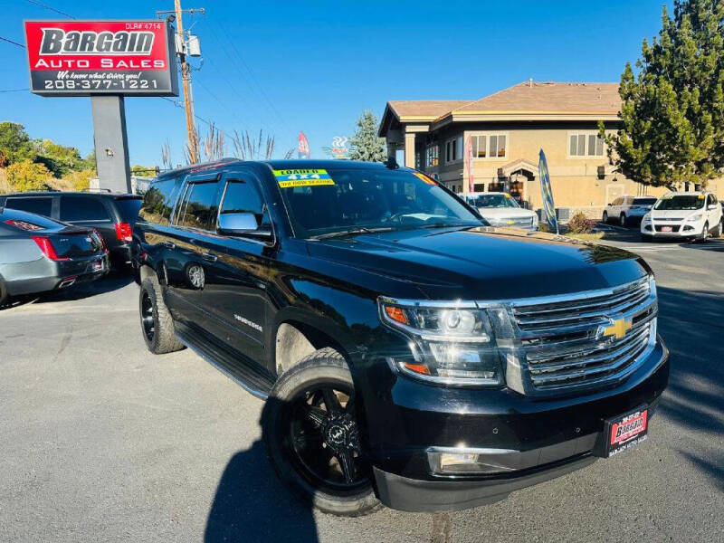 2017 Chevrolet Suburban Premier's photo