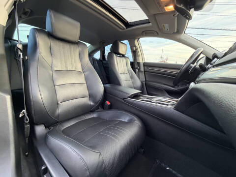 2018 Honda Accord EX-L w/Navi