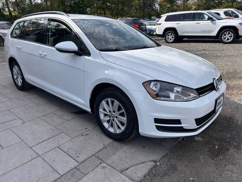 2016 Volkswagen Golf SportWagen