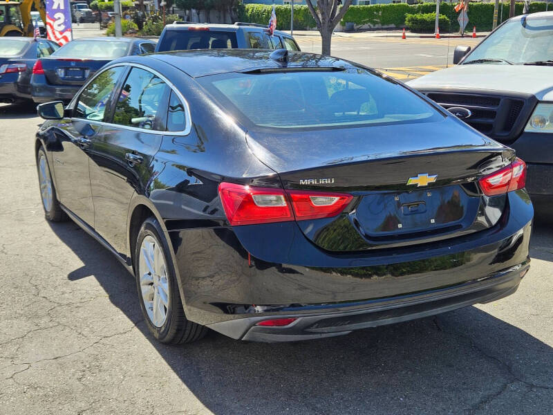 2017 Chevrolet Malibu LT