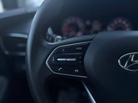 2023 Hyundai Santa Fe SE