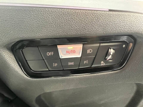 2023 BMW 3 Series 330i