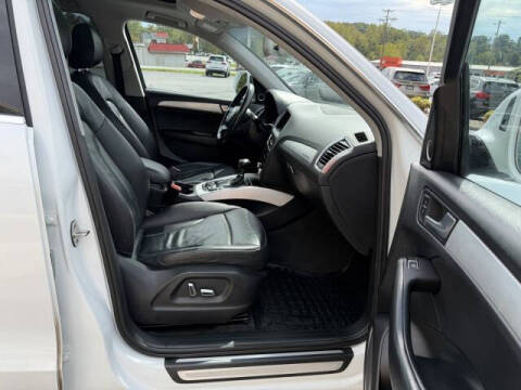 2017 Audi Q5 2.0T quattro Premium Plus