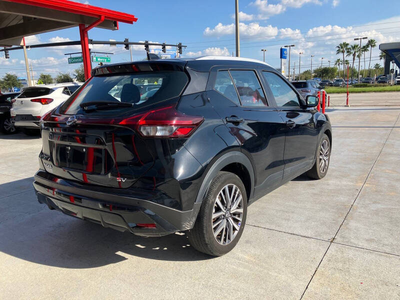 2021 Nissan Kicks SV