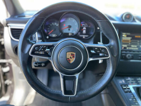 2016 Porsche Macan S