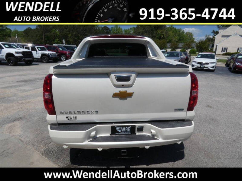 2012 Chevrolet Avalanche LTZ