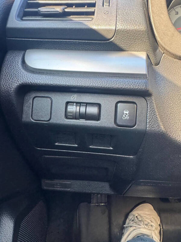 2014 Subaru Impreza 2.0i