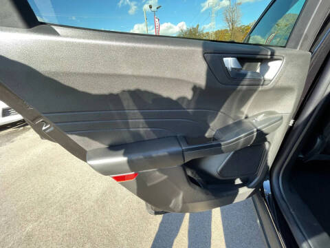 2025 Ford Escape ST-Line Select