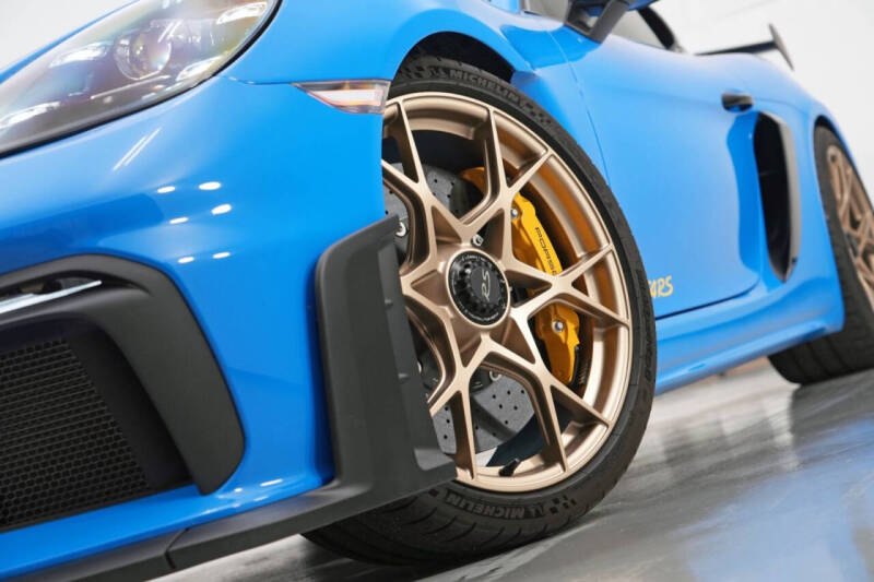 2024 Porsche 718 Cayman GT4 RS