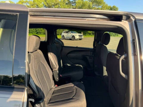 2018 Chrysler Pacifica Touring Plus