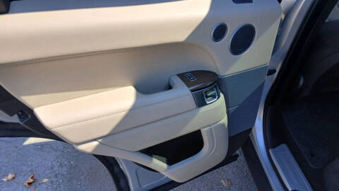 2017 Land Rover Range Rover Sport HSE