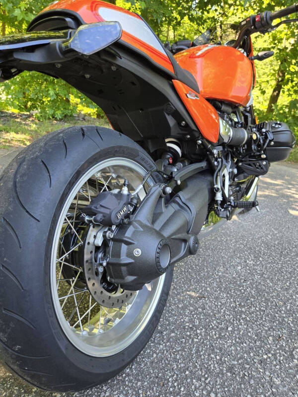 2026 BMW R 12 S
